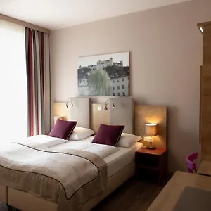 Hotell Max70