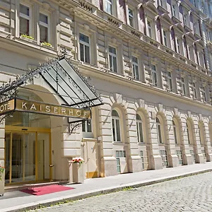 Kaiserhof Szálloda