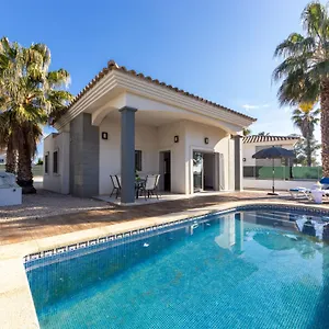 https://holiday-home-gaviota-9.catalonia-hotels.com