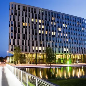 4* Hotell Courtyard By Marriott Prater/messe